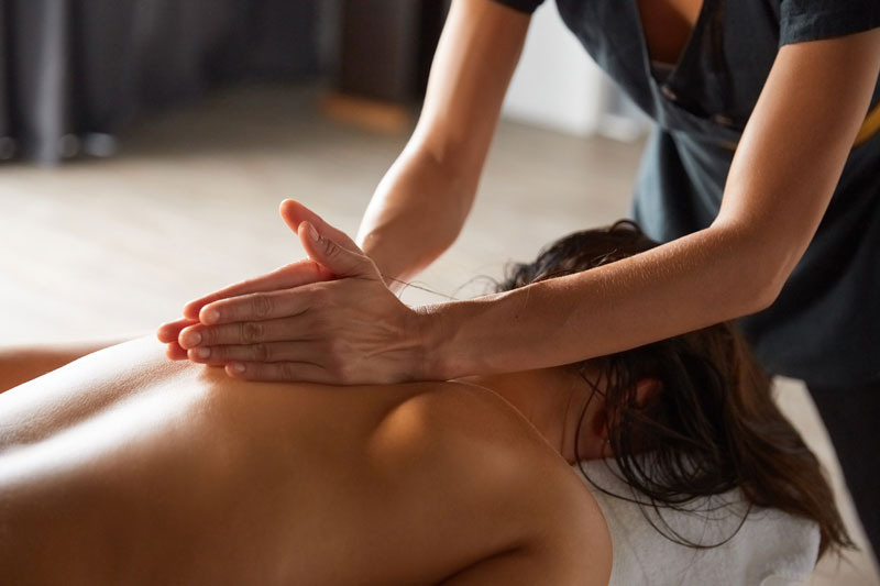 Naturopathe Lyon 9-massage
